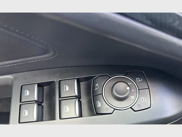 Ford Focus (2023) — foto 14 van 26