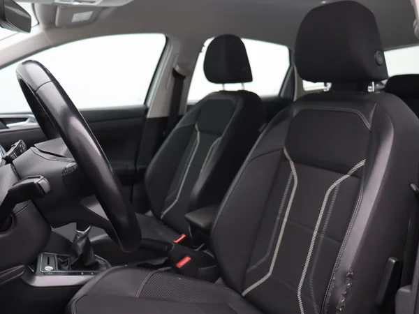 VOLKSWAGEN Taigo (2022) — foto 4 van 15