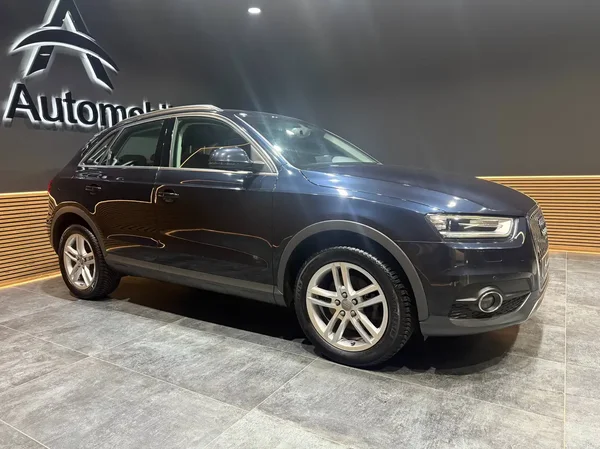 Audi Q3 (2015) — foto 9 van 20