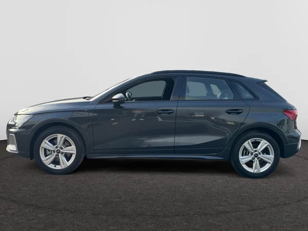 AUDI A3 Allstreet PHEV (2025) — foto 12 van 24