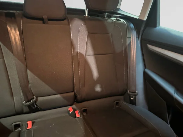 SKODA Karoq (2025) — foto 21 van 23