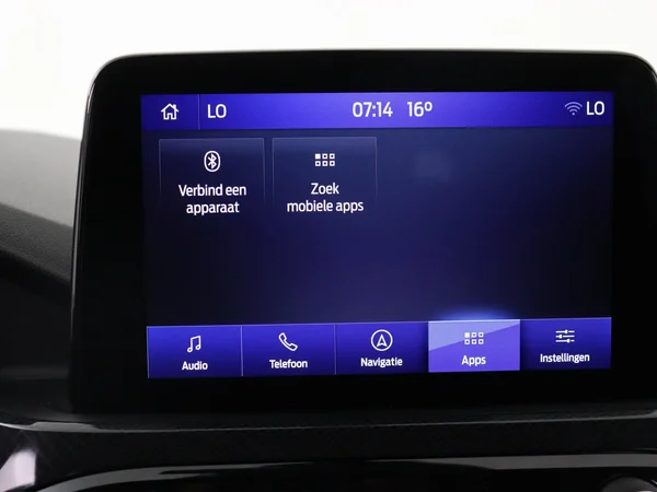 FORD Kuga (2022) — foto 13 van 28