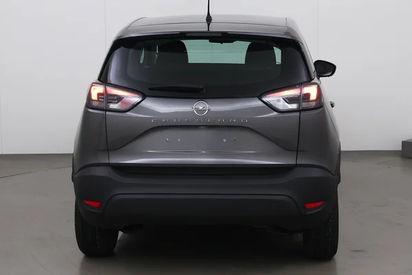 Opel Crossland (2022) — foto 12 van 17
