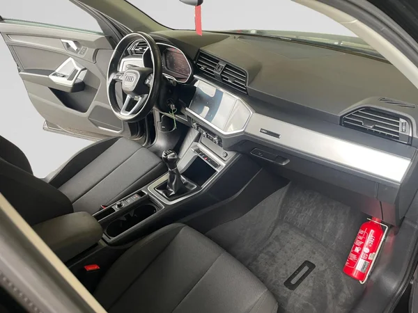 AUDI Q3 (2022) — foto 7 van 20