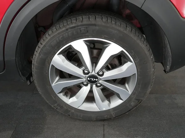 Kia Stonic (2025) — foto 6 van 21