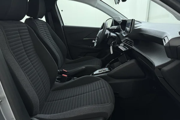 Peugeot 208 (2025) — foto 16 van 18