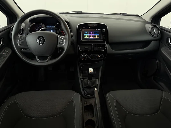 RENAULT Clio (2019) — foto 26 van 26