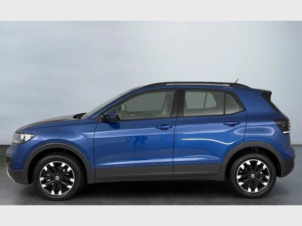 Volkswagen T-Cross (2023) — foto 18 van 23