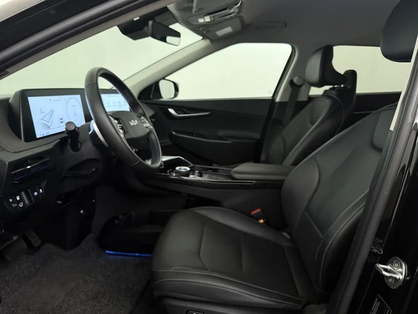 KIA EV6 (2022) — foto 2 van 33