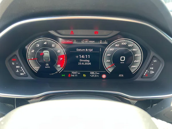 AUDI Q3 Sportback (2023) — foto 5 van 24