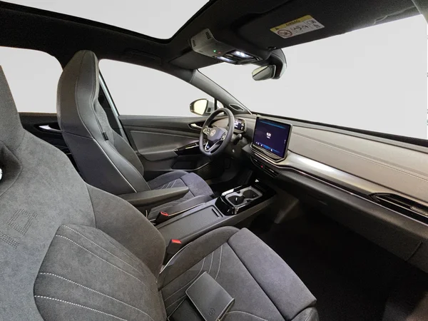 VOLKSWAGEN ID.4 (2024) — foto 8 van 23