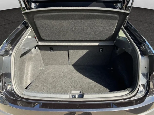 VOLKSWAGEN Taigo (2024) — foto 17 van 19