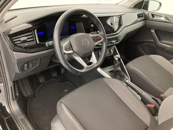 VOLKSWAGEN Polo (2022) — foto 6 van 36