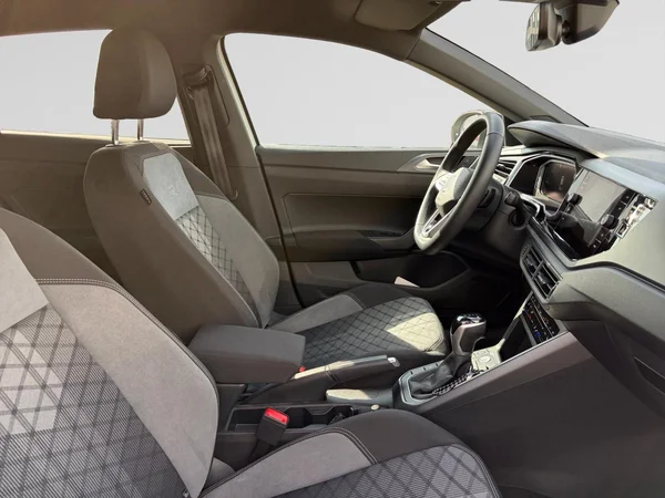 VOLKSWAGEN Taigo (2025) — foto 10 van 16