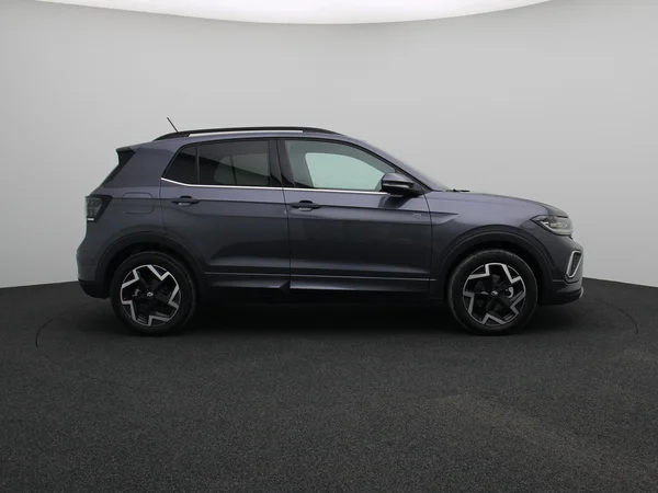 VOLKSWAGEN T-Cross (2025) — foto 9 van 17
