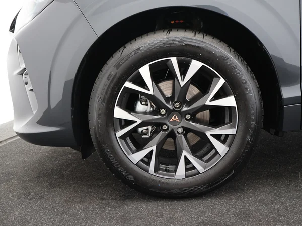 CUPRA Terramar (2025) — foto 15 van 23