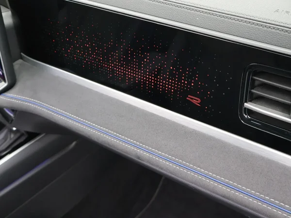 Volkswagen Passat (2024) — foto 30 van 32