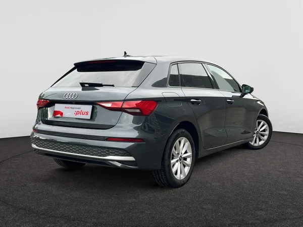 AUDI A3 Sportback (2024) — foto 18 van 21
