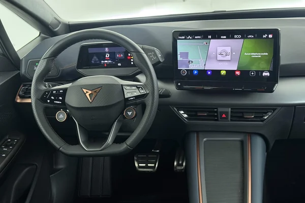 CUPRA Born (2024) — foto 3 van 23