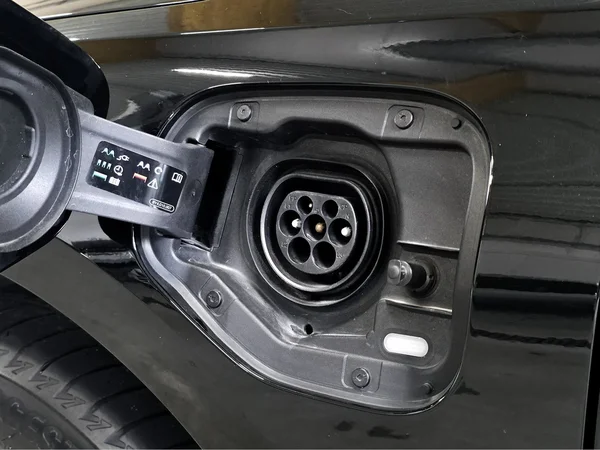 AUDI A3 Sportback PHEV (2024) — foto 9 van 31