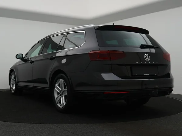 VOLKSWAGEN Passat SW Dsl (2021) — foto 23 van 30
