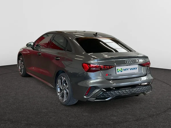 AUDI A3 Sedan (2025) — foto 15 van 21