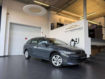 Volkswagen Golf (2025)