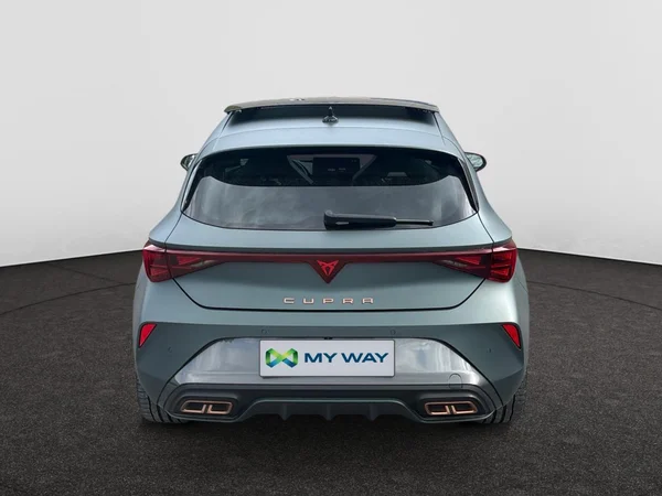 CUPRA Leon e-Hybrid (PHEV) (2025) — foto 18 van 23