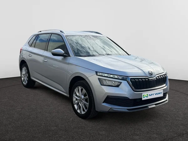 SKODA Kamiq (2022) — foto 2 van 22