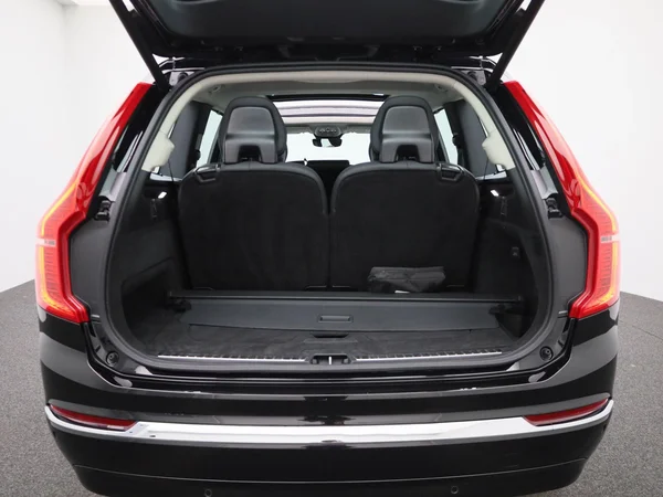Volvo XC90 (2024) — foto 5 van 42
