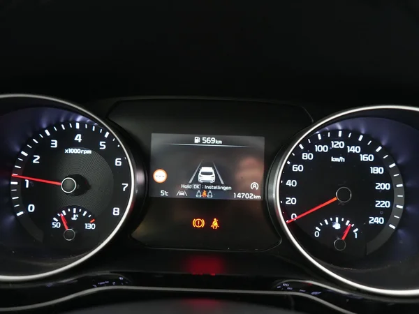 Kia XCeed (2024) — foto 22 van 22