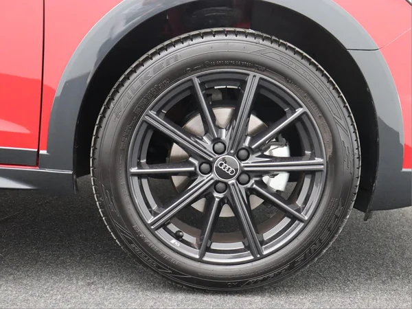 AUDI A1 Allstreet (2025) — foto 8 van 16