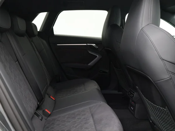 AUDI A3 Sportback PHEV (2025) — foto 3 van 26