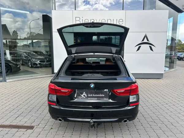 Bmw 518 (2019) — foto 23 van 26