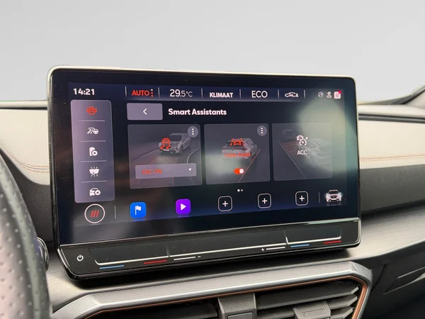 CUPRA Formentor e-Hybrid (PHEV) (2023) — foto 9 van 20