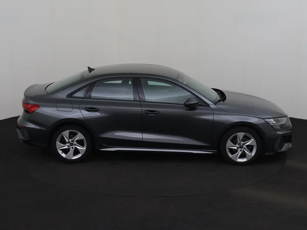 AUDI A3 (2022) — foto 25 van 29