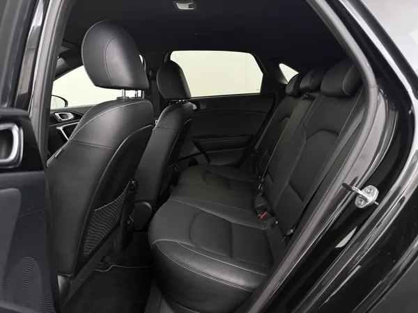 KIA Cee'd (2021) — foto 5 van 27
