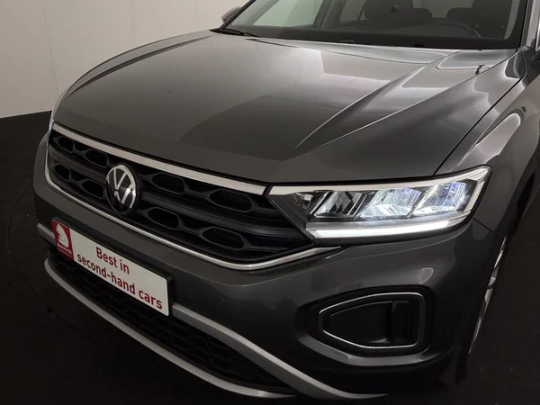 VOLKSWAGEN T-Roc (2024) — foto 21 van 28