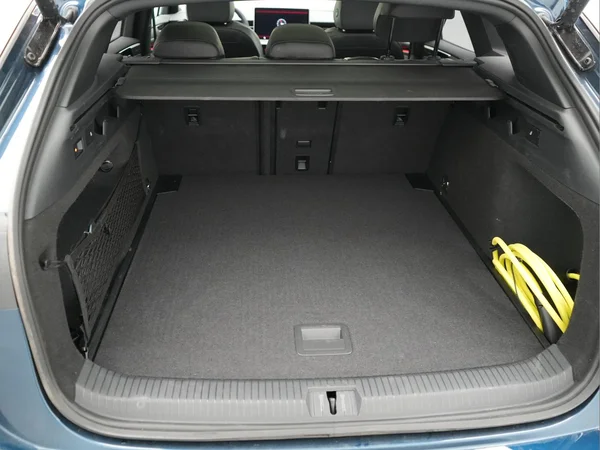 VOLKSWAGEN ID.7 Tourer (2026) — foto 9 van 33