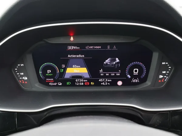 Audi Q3 (2023) — foto 11 van 26