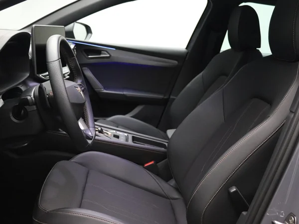 CUPRA Leon ST (2025) — foto 18 van 19