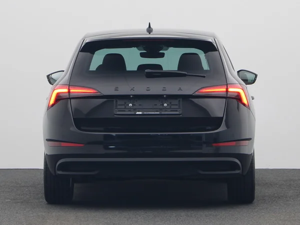 SKODA Scala (2024) — foto 11 van 20