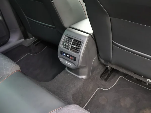 SEAT Leon (2021) — foto 4 van 27