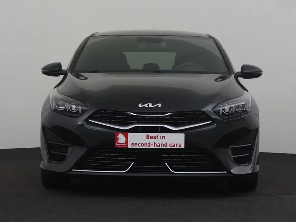 KIA Cee'd (2021) — foto 25 van 27