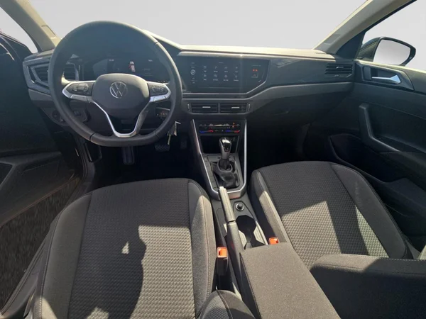 VOLKSWAGEN Polo (2026) — foto 2 van 24