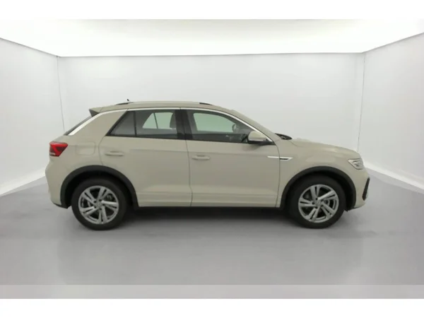 VOLKSWAGEN T-Roc (2024) — foto 34 van 36