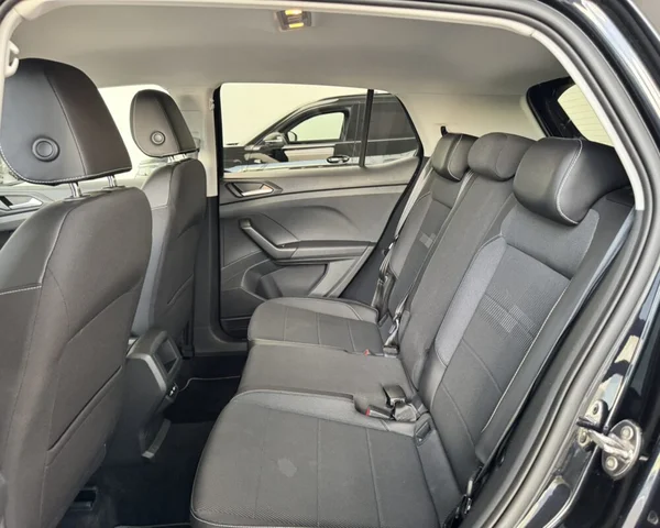 Volkswagen T-Cross (2022) — foto 15 van 30