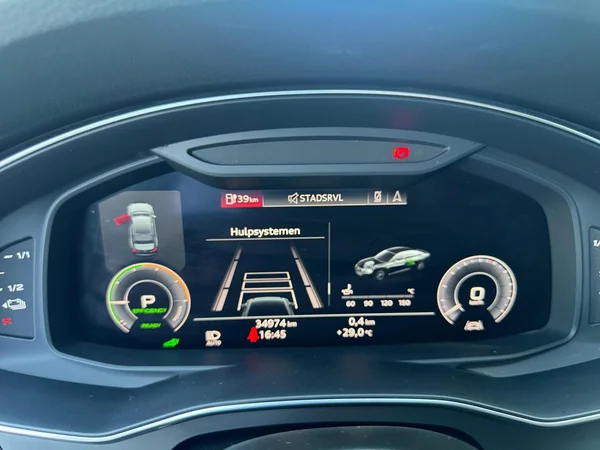 AUDI A6 PHEV (2020) — foto 13 van 24