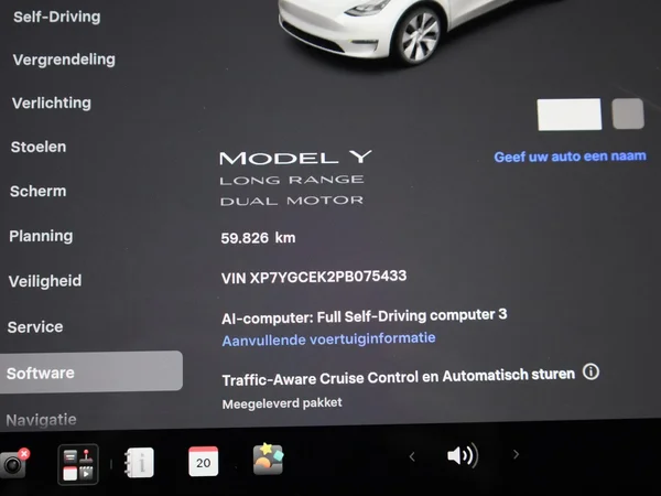 Tesla Model Y (2023) — foto 16 van 43