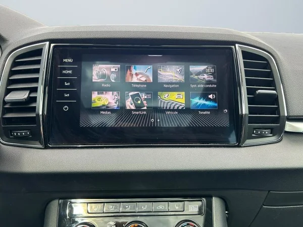 SKODA Karoq (2020) — foto 7 van 34